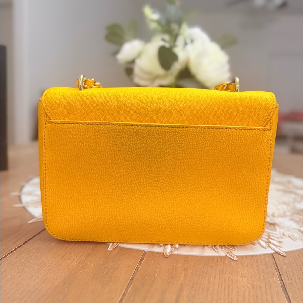 Tory Burch Vibrant Yellow Shoulder Bag - Picture 3 of 11